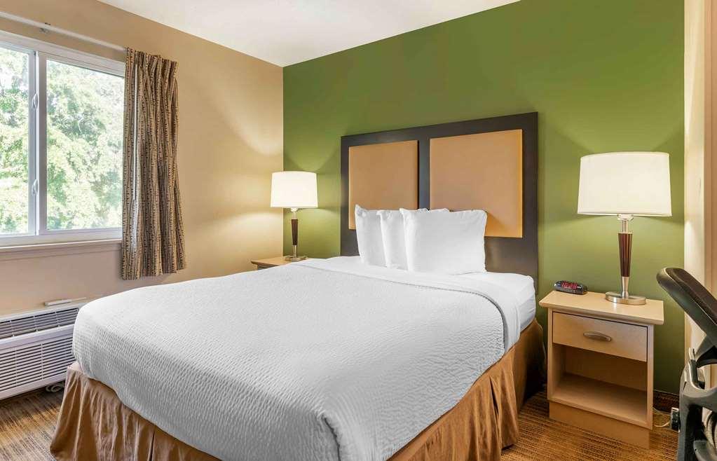 Extended Stay America Select Suites - St Louis - Westport - Craig Road Maryland Heights Room photo